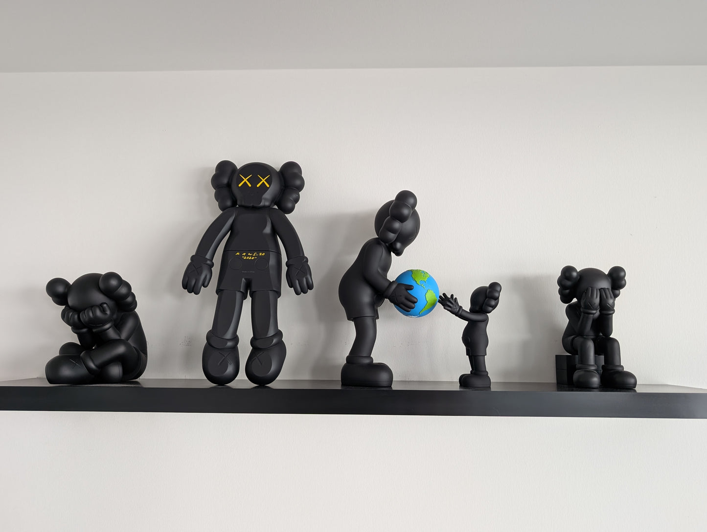Set of Kaws